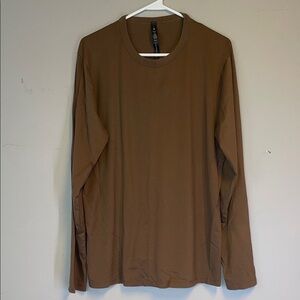 Lululemon Hold Tight long sleeve shirt